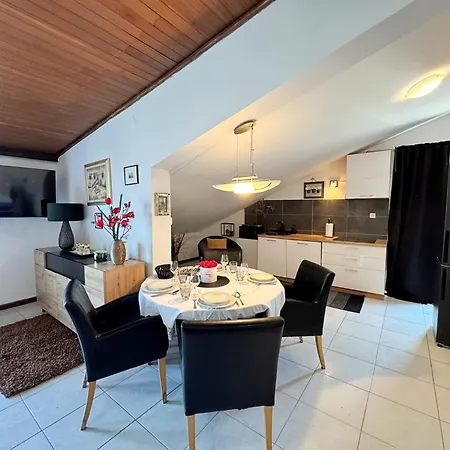 With Parking Space Silo, Krk - 24997 Apartment