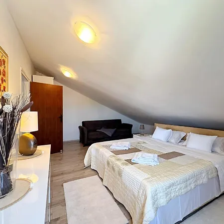 Апартаменты With Parking Space Silo, Krk - 24997 *